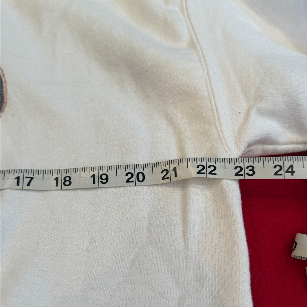 Gildan White New Year Graphic Sweatshirt - Picture 3 of 10
